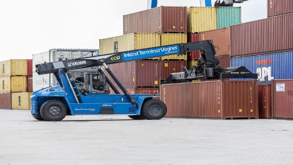 Nieuwe Kalmar Eco reachstackers Van Berkel Logistics